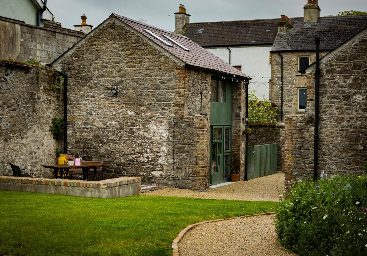 Stay Barrow Blueway - The Stables Monasterevin Exterior photo